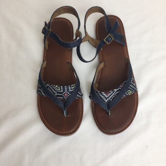 Toms Sandals - Picture 2 of 6